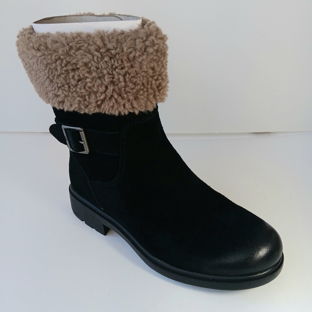 New UGG Harrison Cuff Black Suede Buckle Waterproof Boots Women's Size 9 US